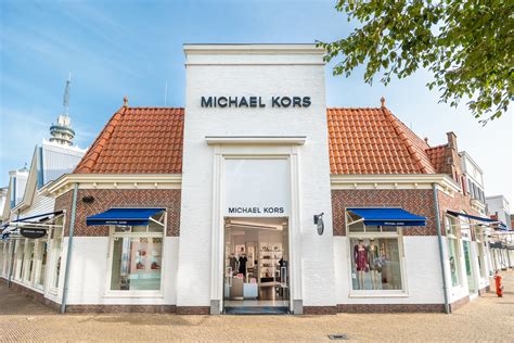 sluitingstijd michael kors bataviastad|Batavia Stad Fashion Outlet Mall in Lelystad .